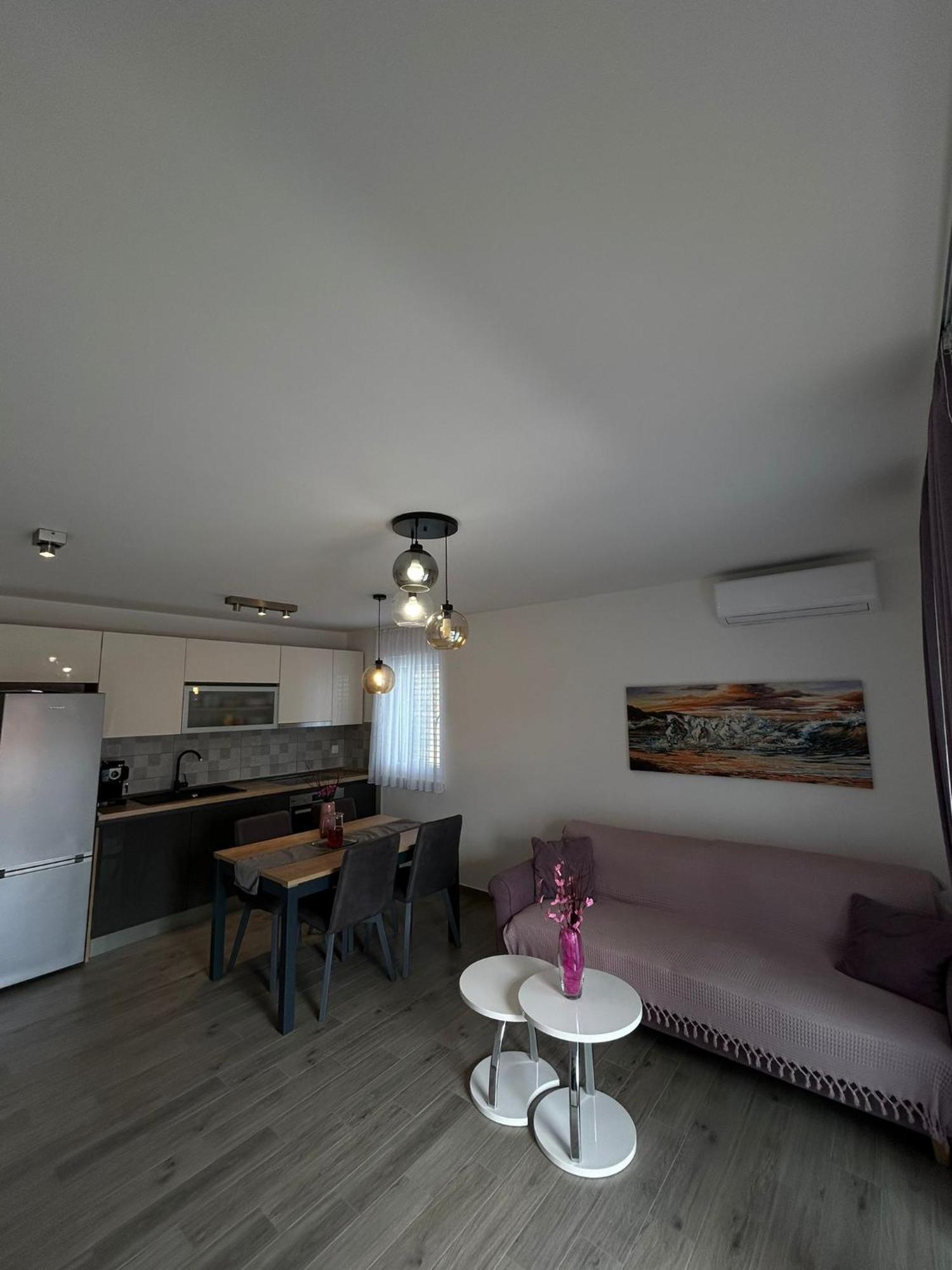 דונג'י סגט Apartments Vini מראה חיצוני תמונה