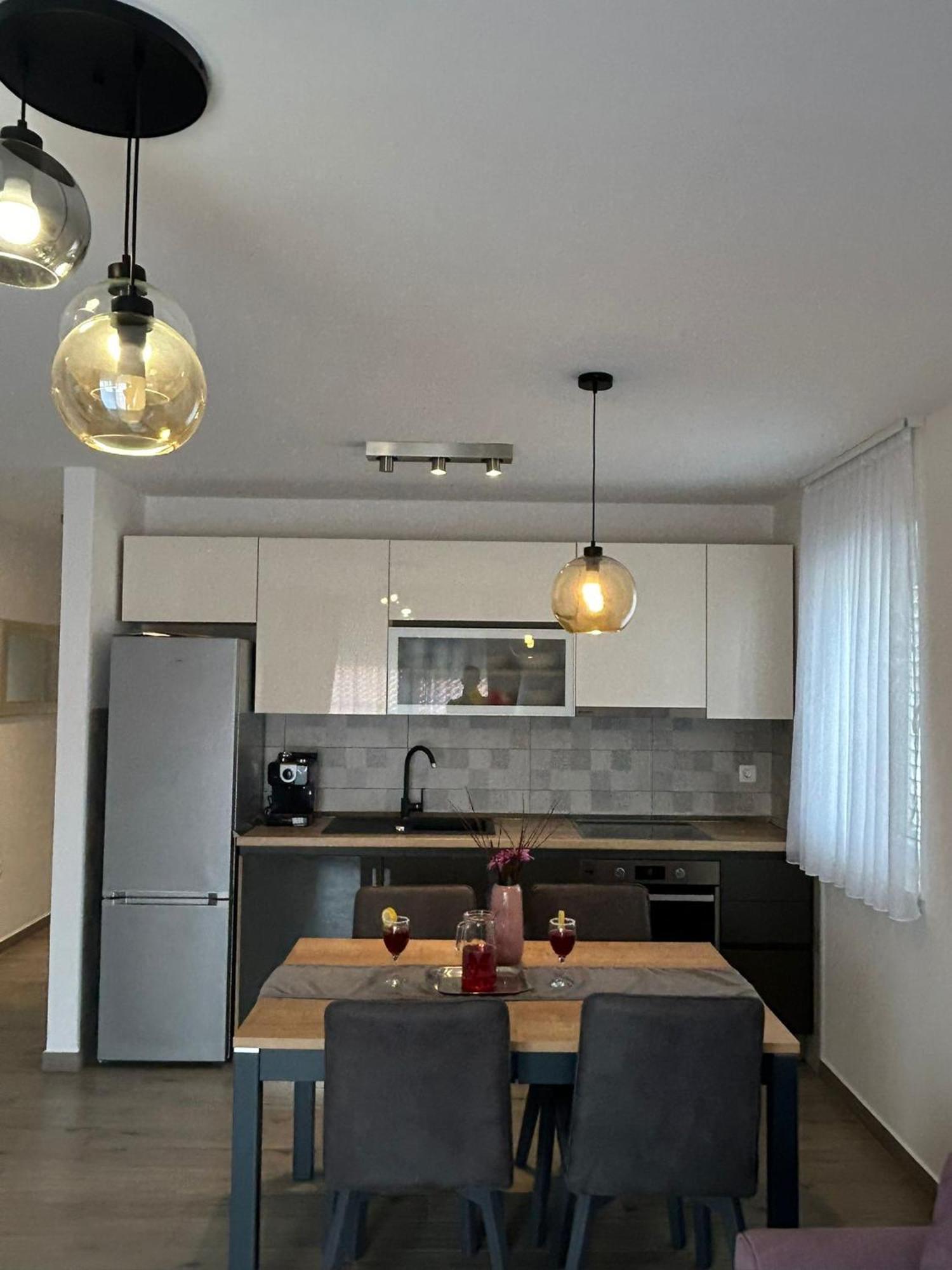 דונג'י סגט Apartments Vini מראה חיצוני תמונה
