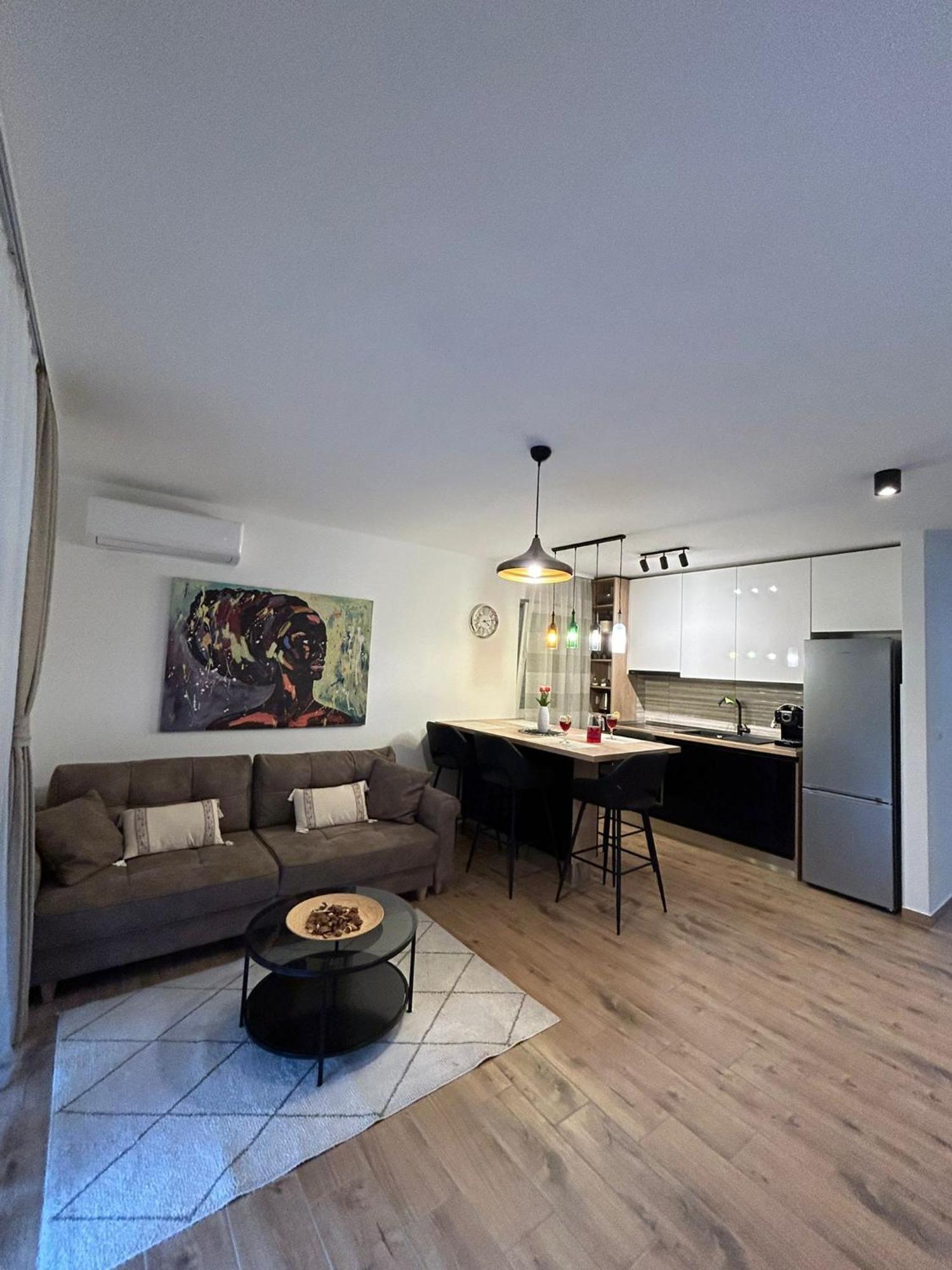 דונג'י סגט Apartments Vini מראה חיצוני תמונה